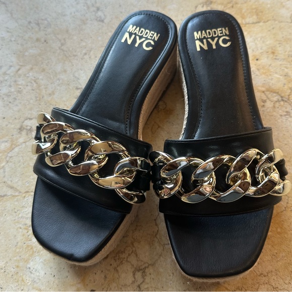 NWOT Madden NYC Chain Platform Espadrille Black/Gold - Picture 7 of 7